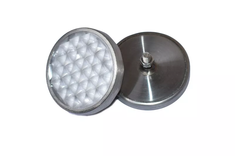 Odrazka 50 mm – bílá, kulatá reflexní odrazka Neuveden